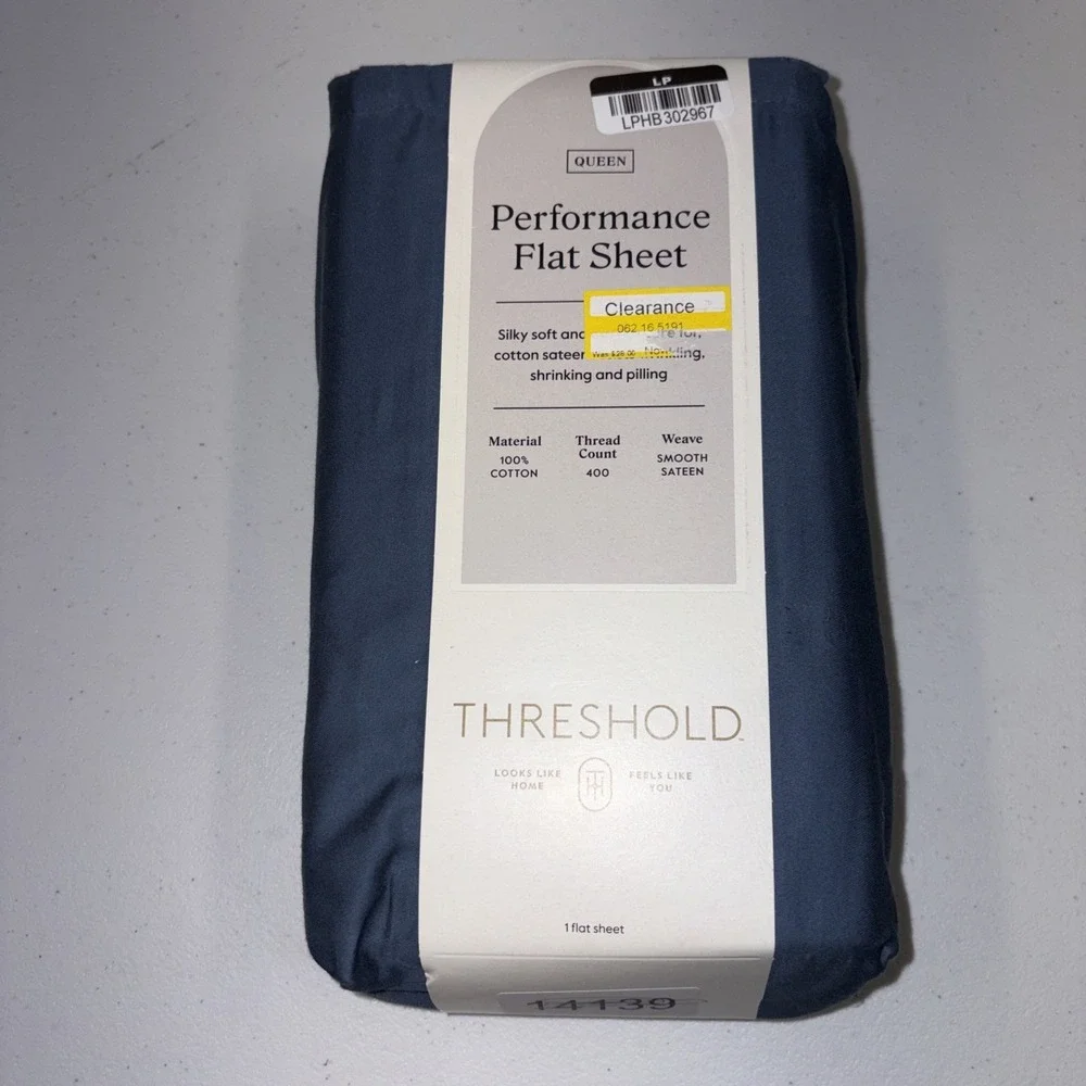 Threshold Performance 100% Cotton Sateen QUEEN Flat Sheet Blue 400 TC Smooth